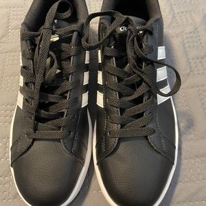 Adidas Cloudfoam Sneakers Worn once